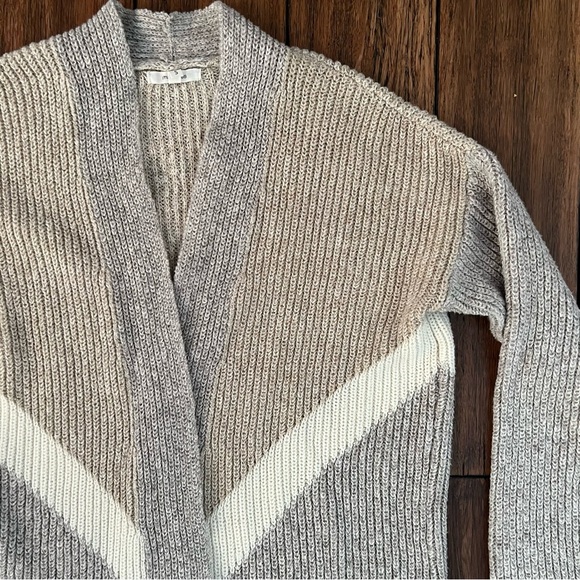 Maurices Open Front Longline Sweater Knit Neutral Small Grey Beige Cardigan - Picture 3 of 12